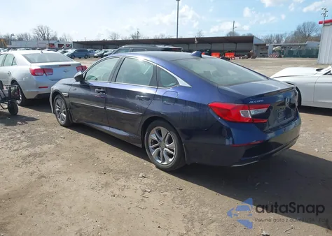 2018 Honda Accord Lx z USA, uszkodzony, nr VIN 1HGCV1F11JA014779